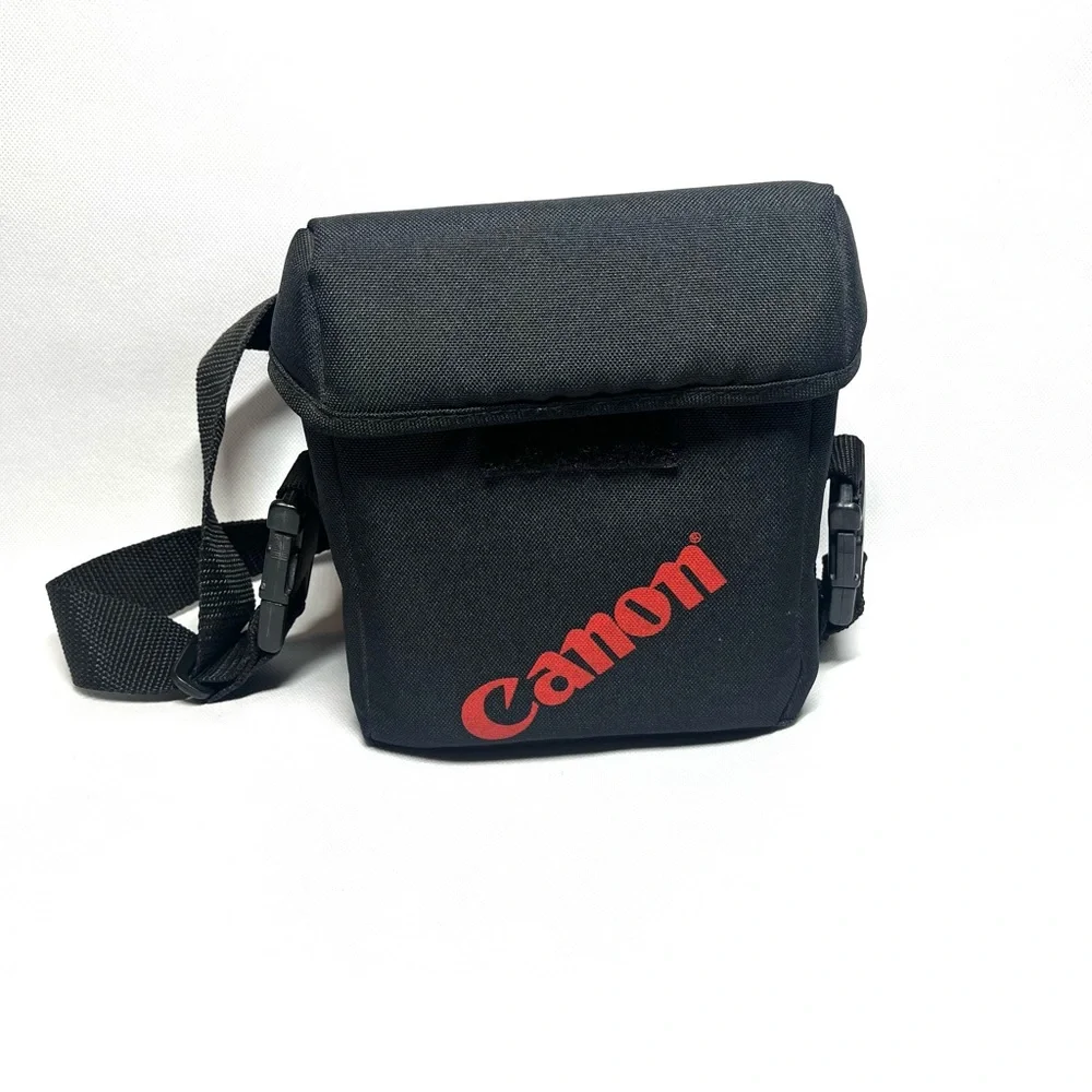Canon Camera Case/Bag with Adjustable Shoulder Strap.